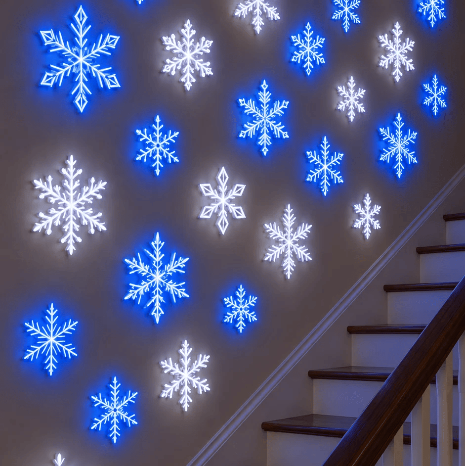 ❄️LED Snowflake Wall Set