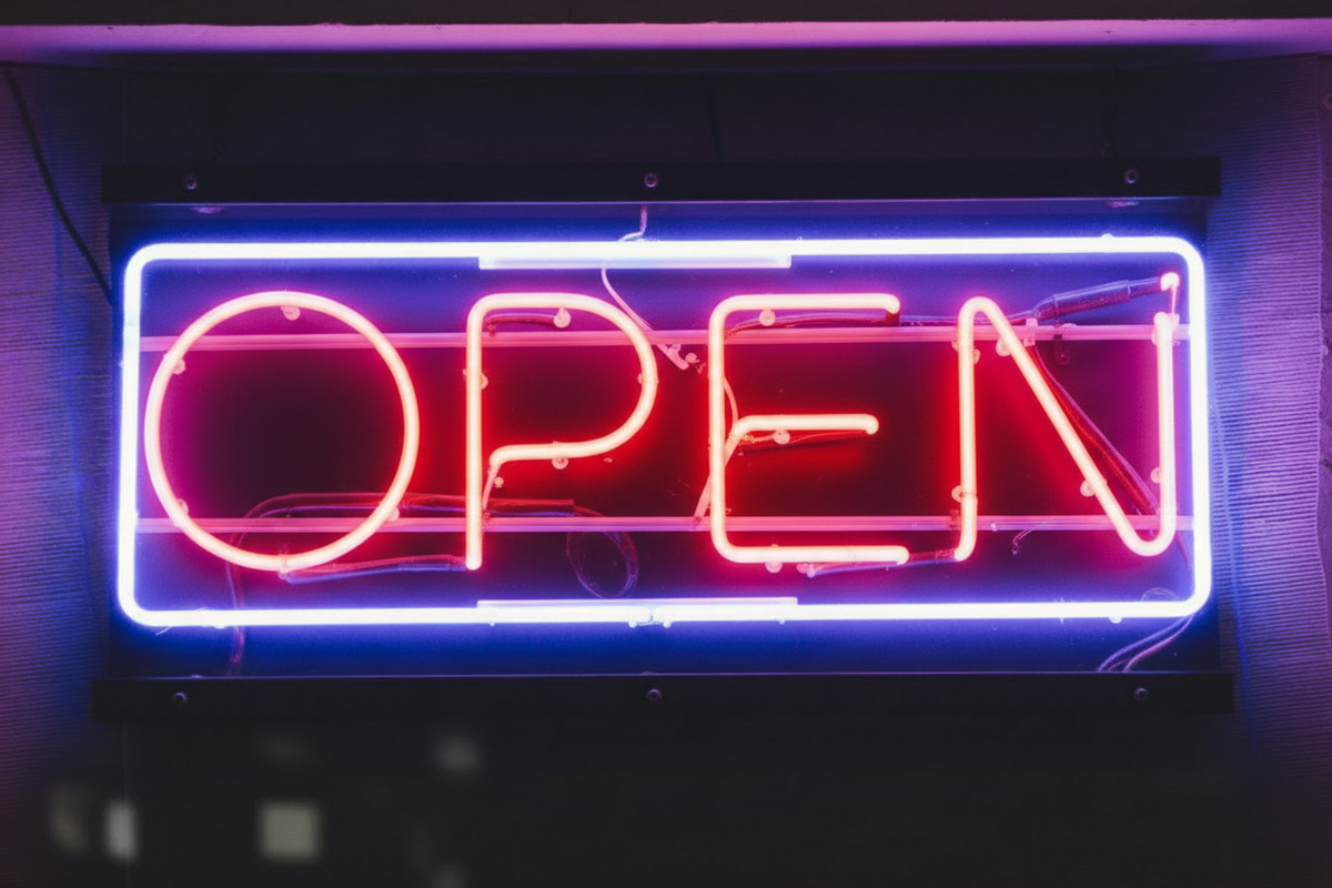 Neon OPEN Sign